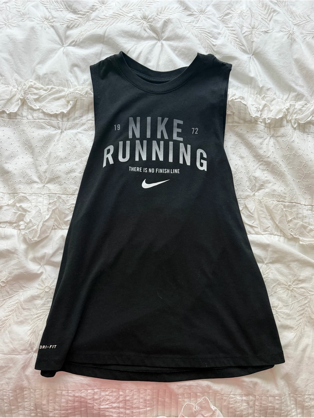 Nike Women’s Black Running Dri-FIT Tank Size Medium
